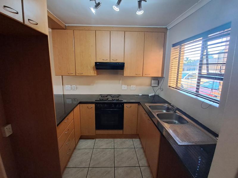 To Let 2 Bedroom Property for Rent in Brackenfell Western Cape